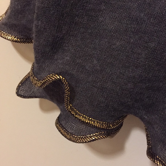 Knit Gray Scarf/ Wrap - Picture 2 of 5